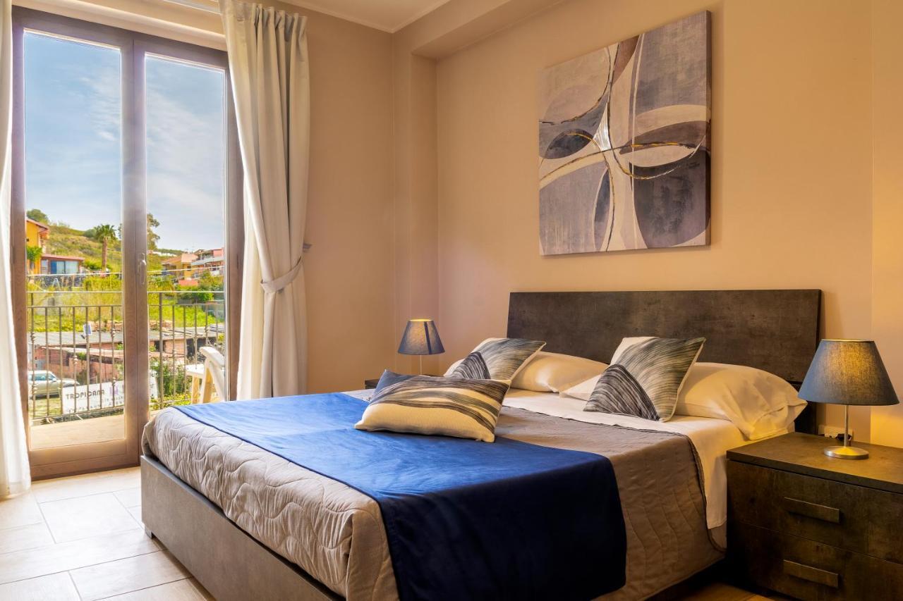 Villetta Desiderio Apartment Giardini Naxos Exterior photo