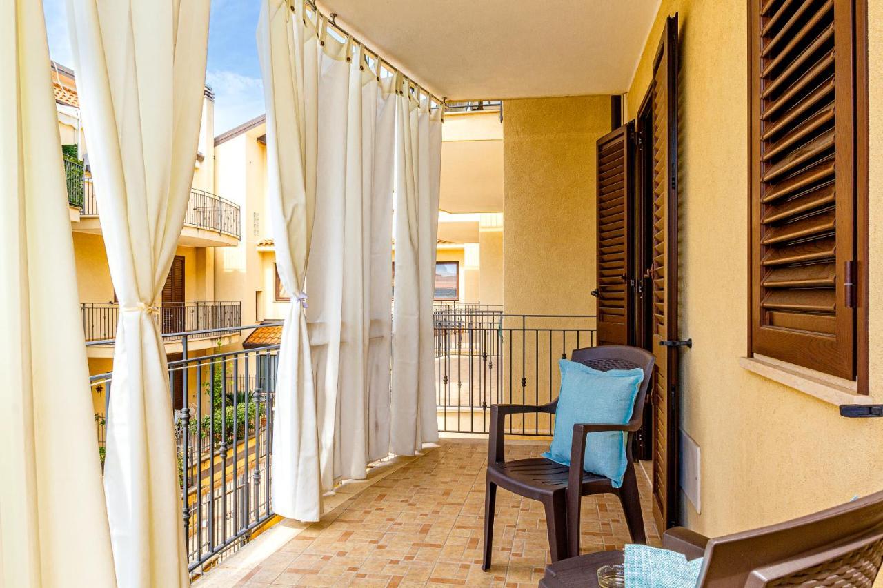 Villetta Desiderio Apartment Giardini Naxos Exterior photo