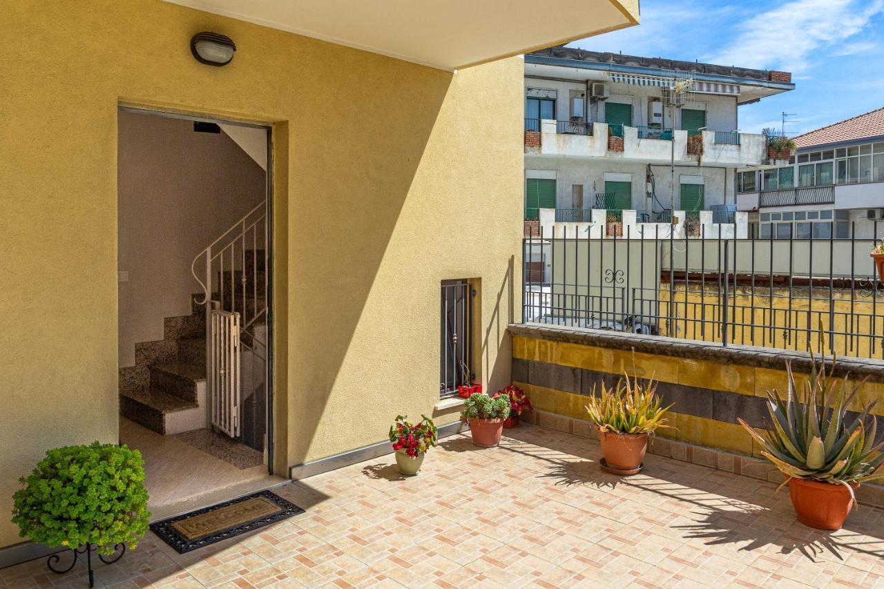 Villetta Desiderio Apartment Giardini Naxos Exterior photo